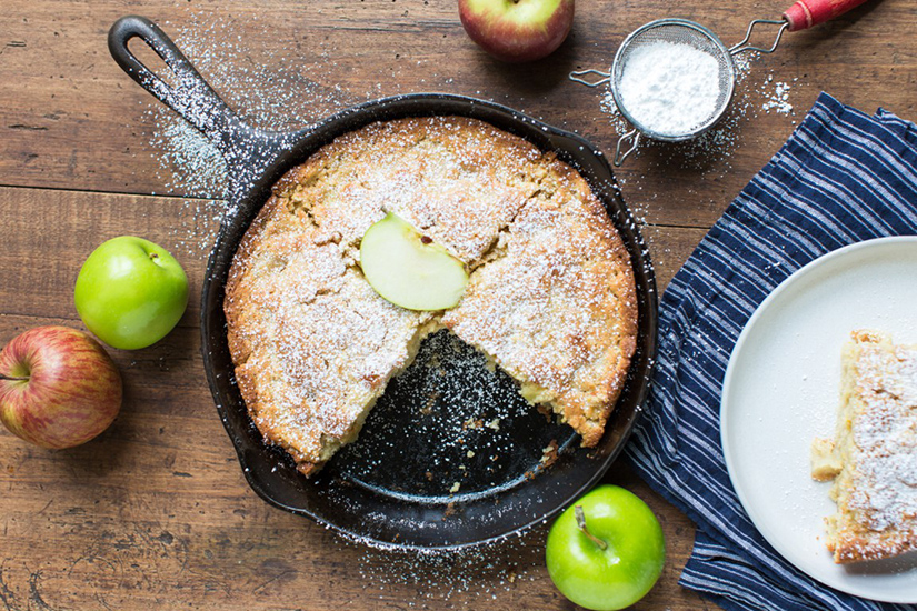 Apple Skillet Cake