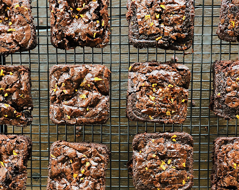 Healthy Dark Chocolate Orange Brownies