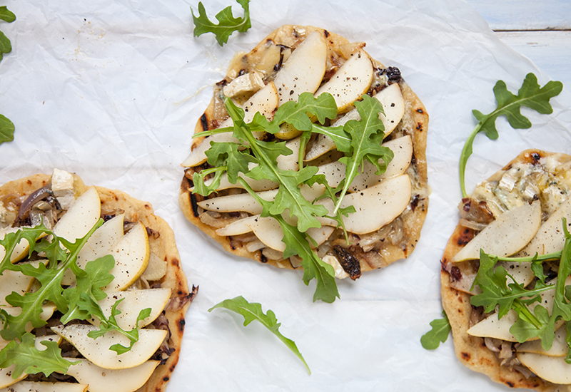 Pear Pizzette
