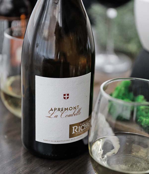 Apremot White Wine