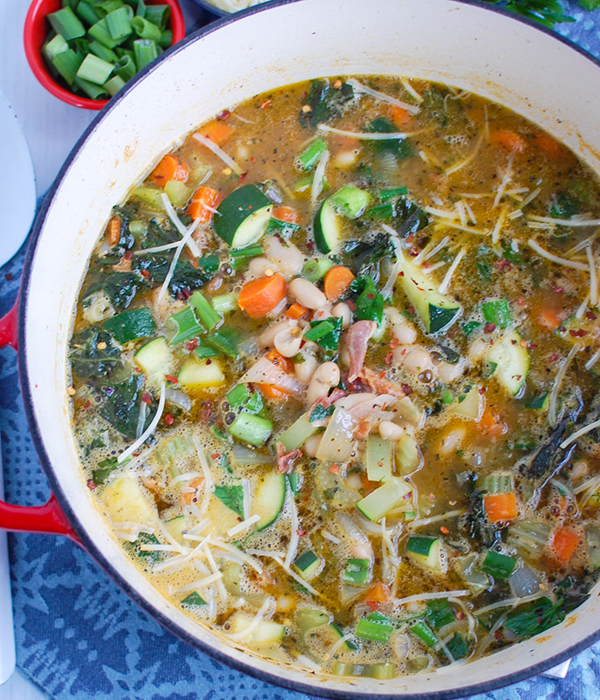 Tuscan white bean soup in pot