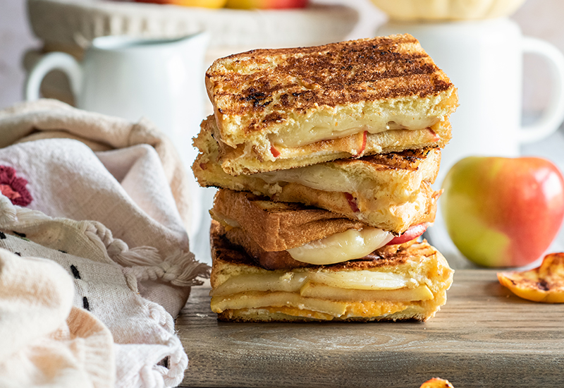 Apple Grilled Cheese Brioche