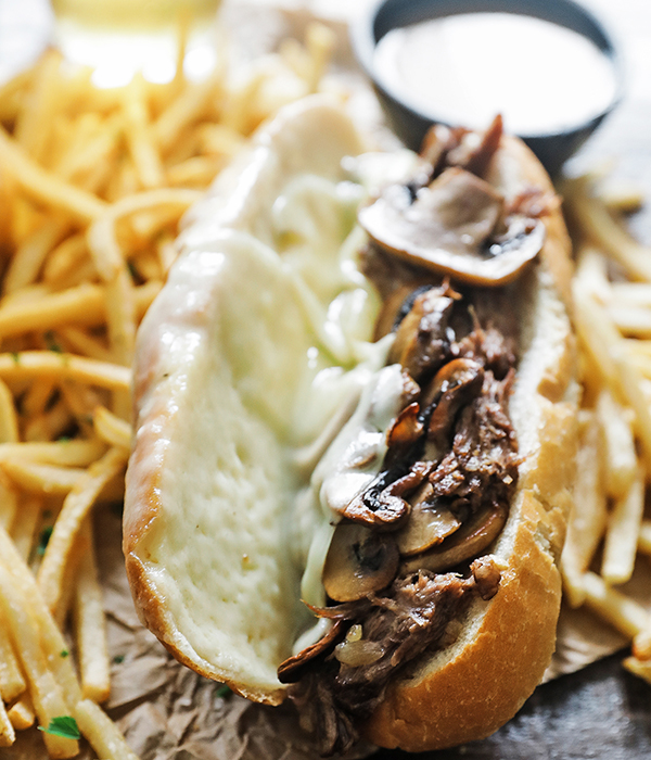 Slow Cooker French Dip Sandwich