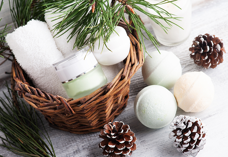 Spread Healthful Holiday Cheer: A Wellness Gift Guide