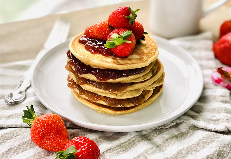 PB & J Stuffed Pancakes