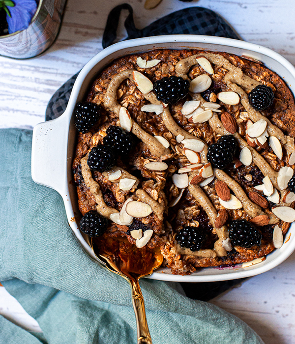 Blackberry Baked Oatmeal