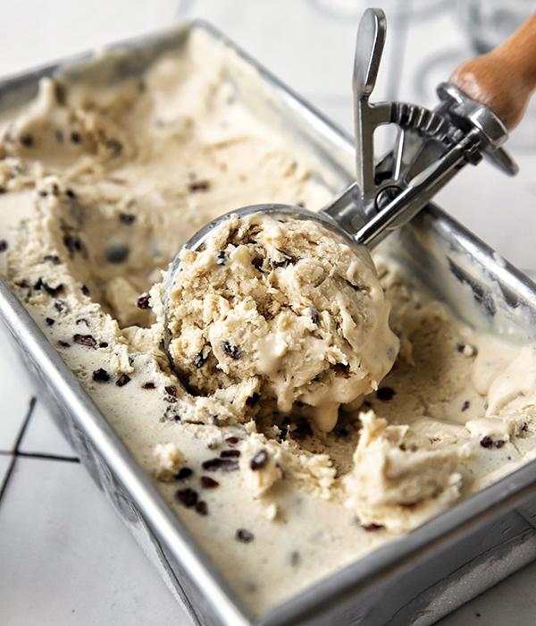 Vegan & Sugar-Free Peanut Butter Ice Cream