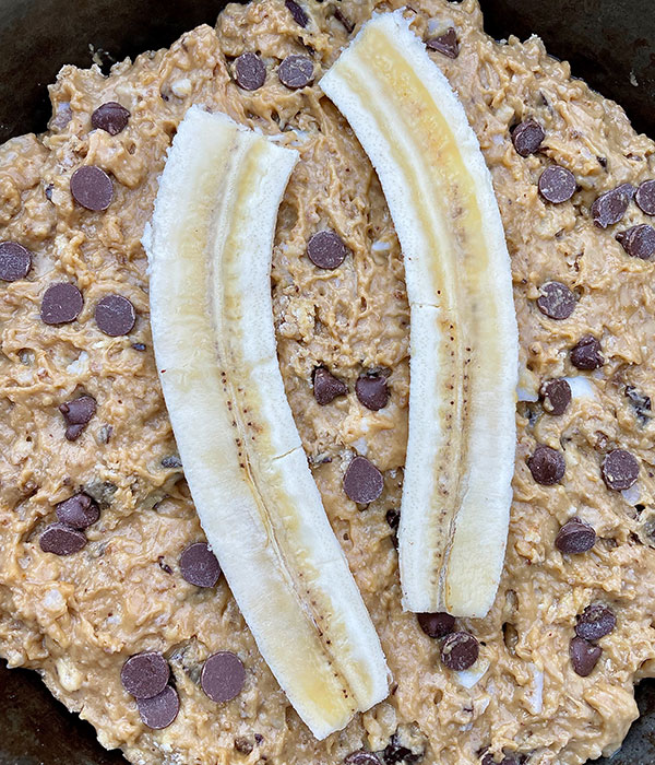 Healthy Skillet Banana Bread