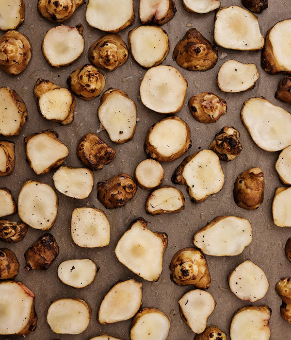 Vegan & Paleo Herby Roasted Sunchoke Salad