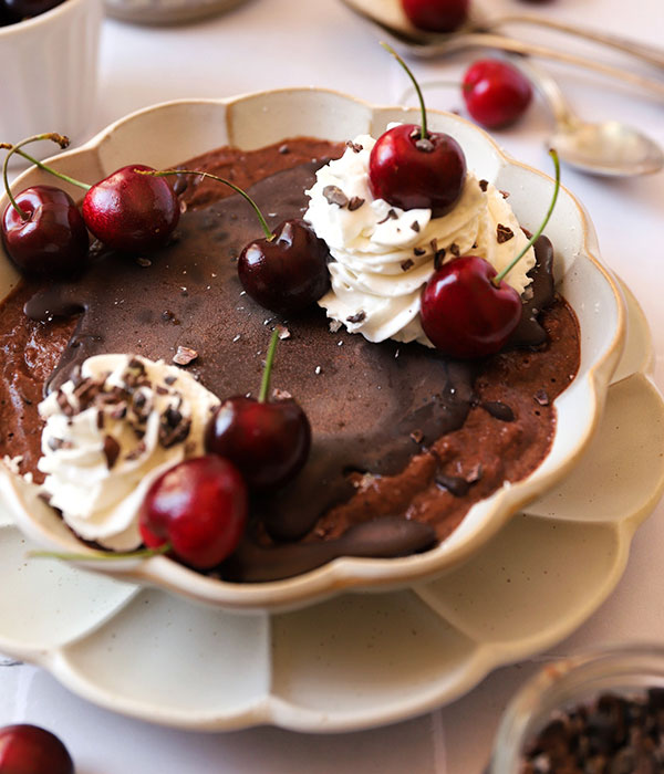 Cherry Chip Smoothie Bowl