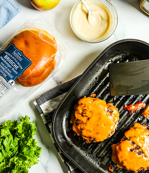 Apple Cheddar Turkey Burger