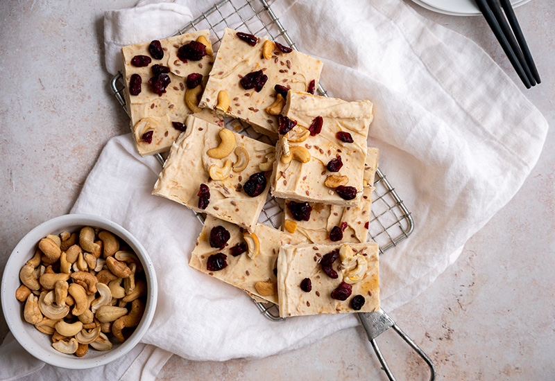 Healthy Peanut Butter Yogurt Bark