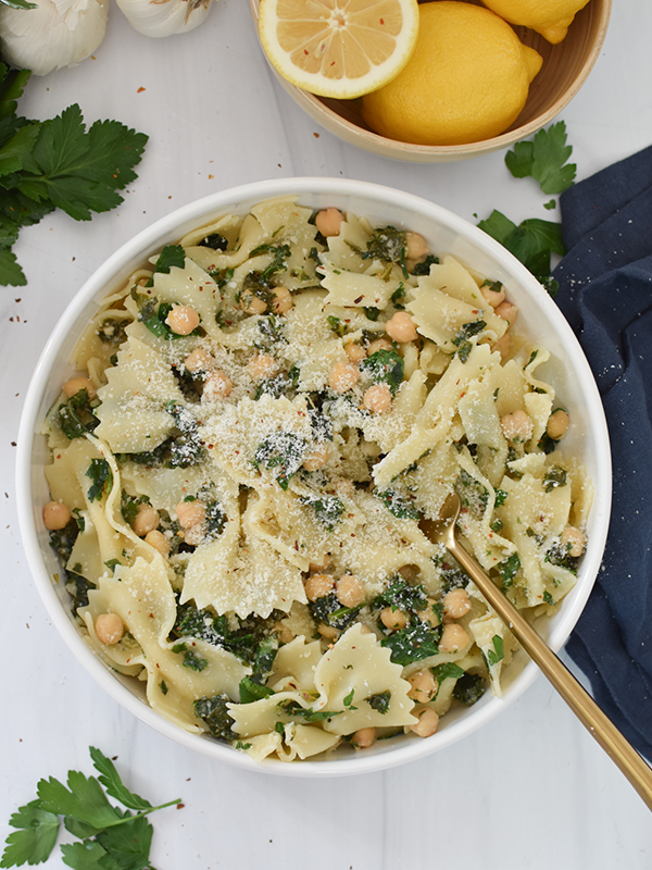 Cheesy Kale Farfalle 