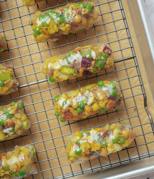 Spring Veggie Curry Rice Paper Rolls